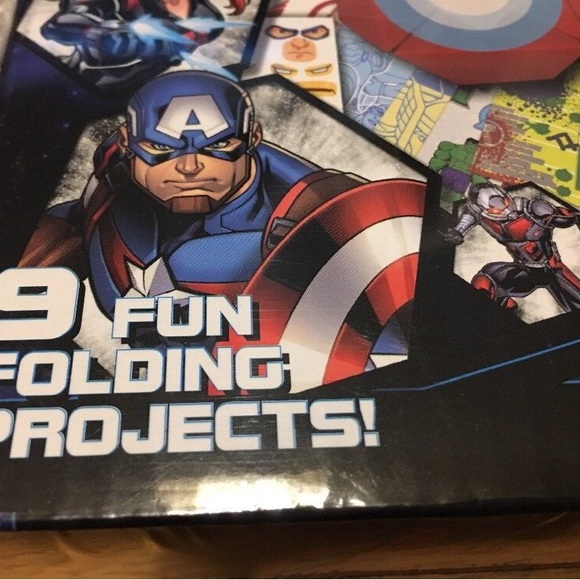 MARVEL AVENGERS ORIGAMI & Fun Fold-ups-9 FUN Projects Includes Stickers Ages 7+ - Picture 5 of 7